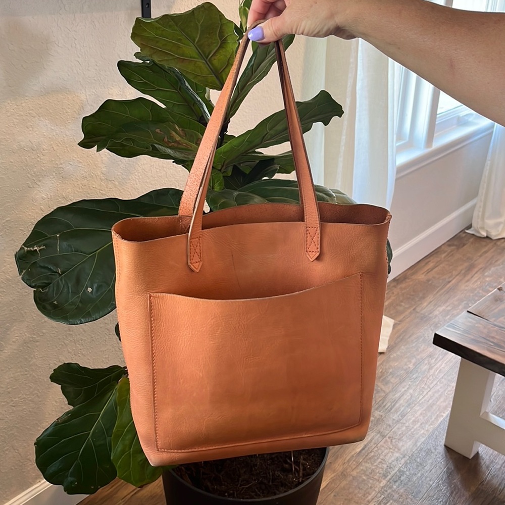 Madewell brown authentic leather purse